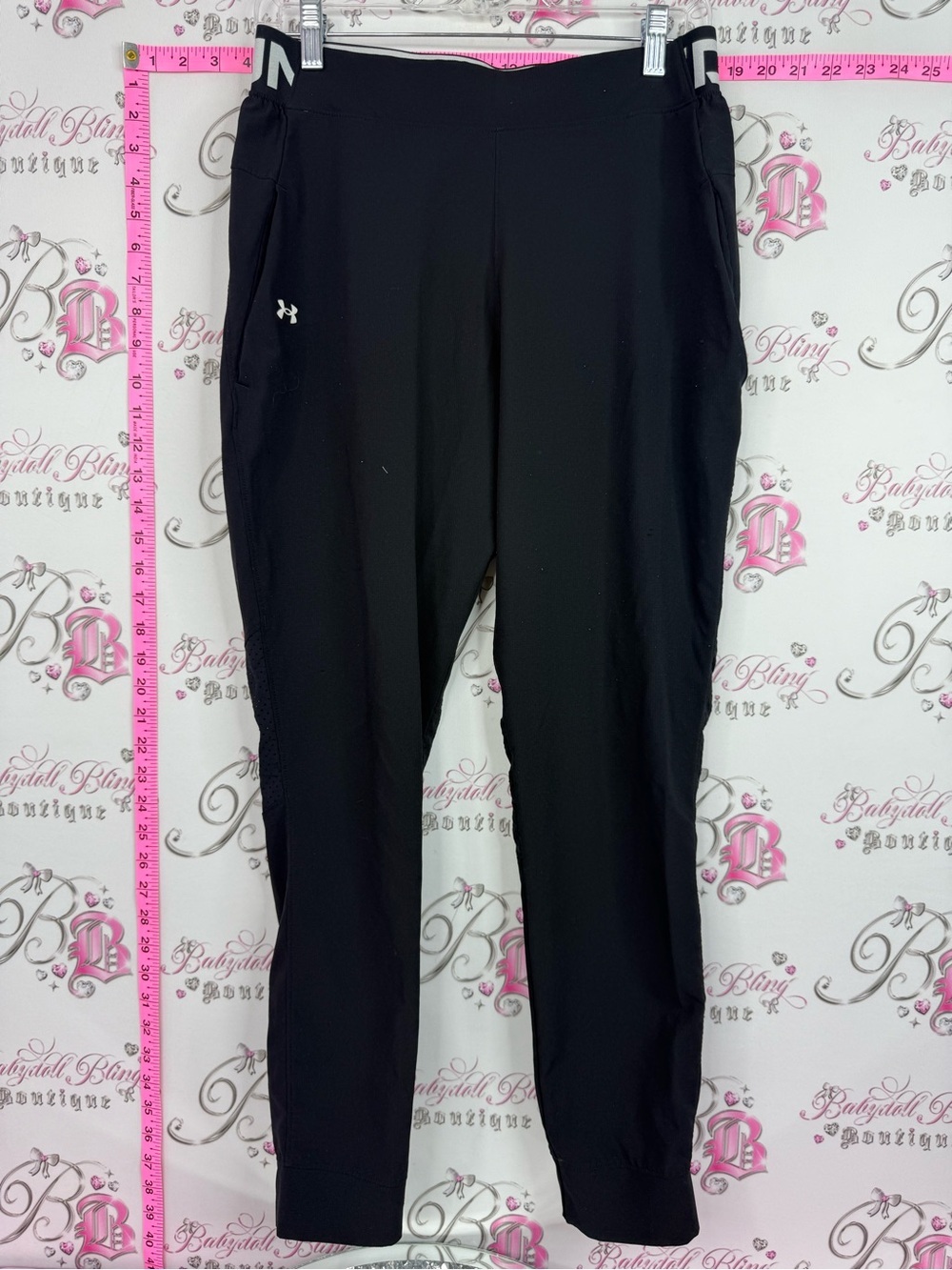 Under Armour loose fit Black Performance Track Pants hole breathe look area vent